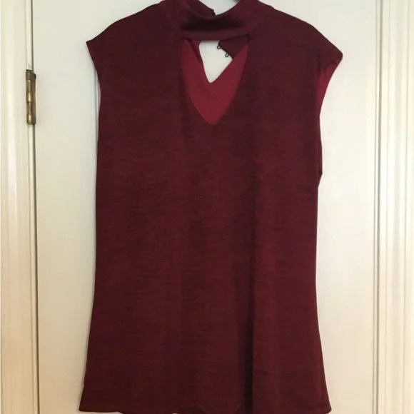 NWT International Concepts Maroon Key Hole Tank Top XL - Picture 1 of 9